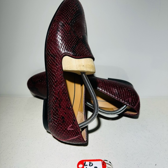 Shoes - Vionic Willa Boa Red Black Leather Loafer Slip-On Comfort Shoes Women’s Size 8,5